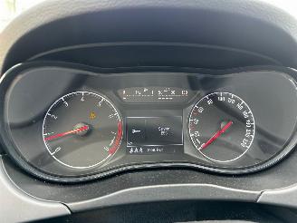 Opel Corsa 1.0 Turbo Edition picture 9