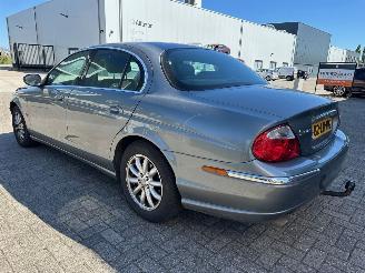Jaguar S-type 3.0 V6 Executive picture 5