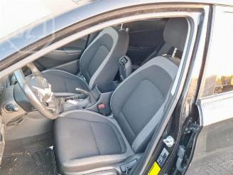 Hyundai Kona Kona (OS), SUV, 2017 / 2023 1.0 T-GDI 12V picture 6