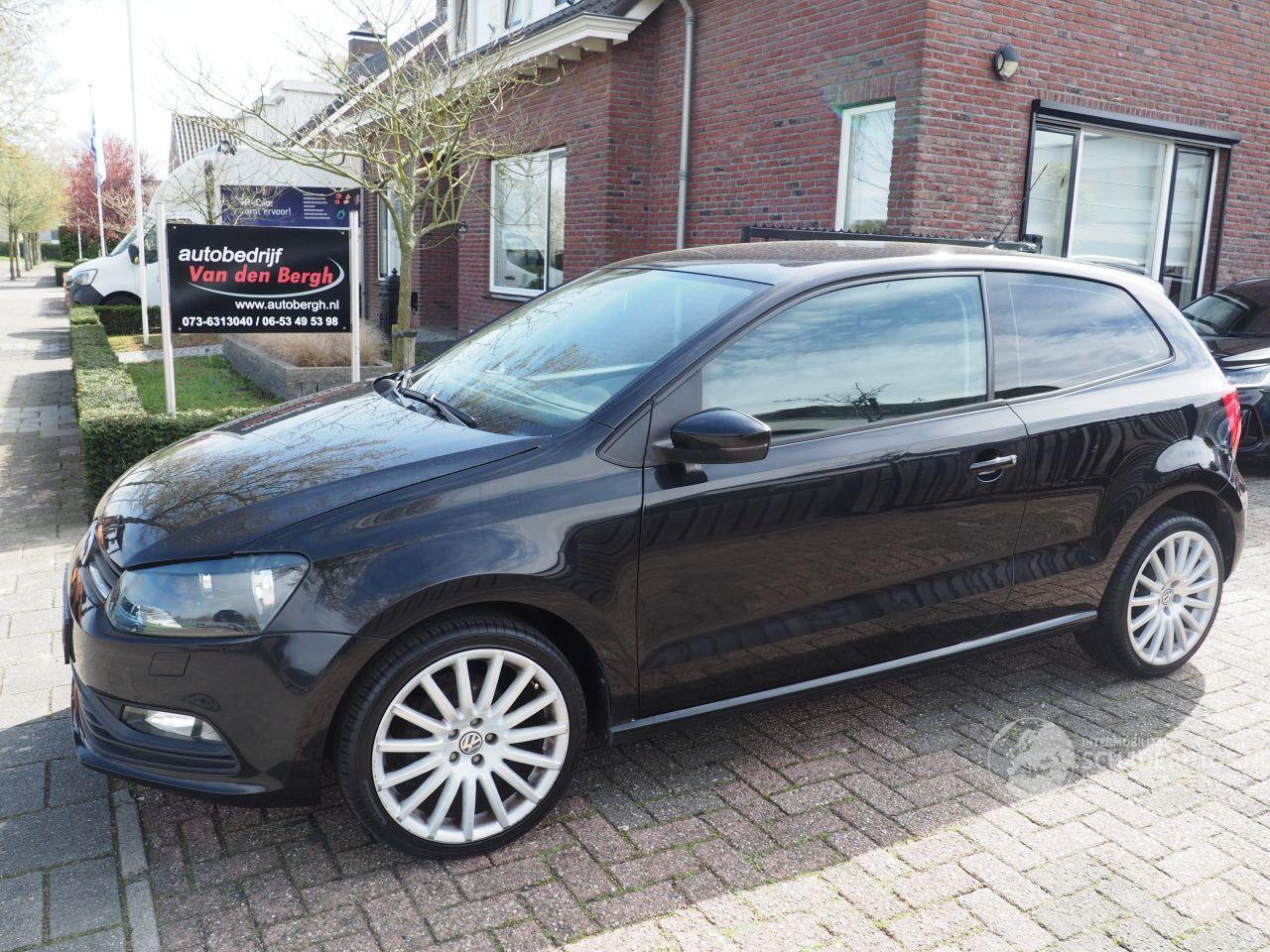 Volkswagen Polo 1.0