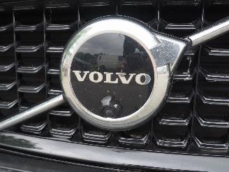 Volvo V-90 2.0 B4 R-Design Motorschaden picture 9