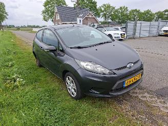 Vrakbiler auto Ford Fiesta  2010/6