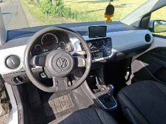 Volkswagen Up! 1.0 12 v picture 6