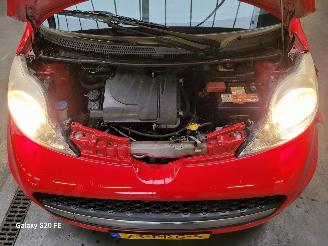 Peugeot 107 1.0i-12v 50-KW XS 5drs picture 14