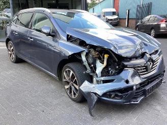 Renault Mégane Megane IV Estate (RFBK), Combi 5-drs, 2016 1.3 TCE 140 16V picture 3