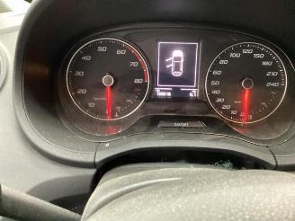 Seat Ibiza Ibiza IV (6J5), Hatchback 5-drs, 2008 / 2017 1.0 EcoTSI 12V picture 11