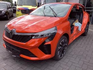 Vrakbiler auto Renault Clio Clio V (RJAB), Hatchback 5-drs, 2019 1.0 TCe 90 12V 2025/4