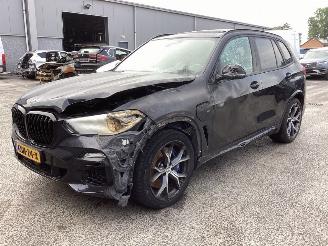 Voiture accidenté BMW X5 xDrive45e Executive 2021/7