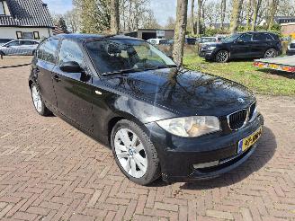 BMW 1-serie 118 I Business picture 1