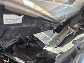 Peugeot 3008 1.2 HYBRID picture 9