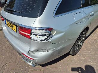 Mercedes E-klasse 220 D PRESTIGE PLUS picture 5