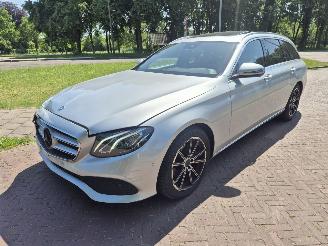 Auto incidentate Mercedes E-klasse 220 D PRESTIGE PLUS 2016/10