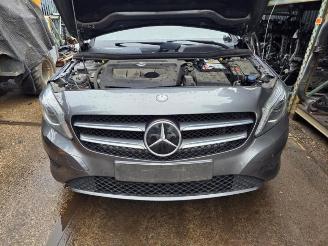 Coche accidentado Mercedes A-klasse A (W176), Hatchback, 2012 / 2018 1.5 A-180 CDI, A-180d 16V 2015/11