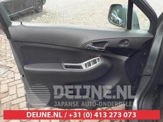 Chevrolet Orlando Orlando, -, 2010 / 2015 2.0 D 16V picture 10