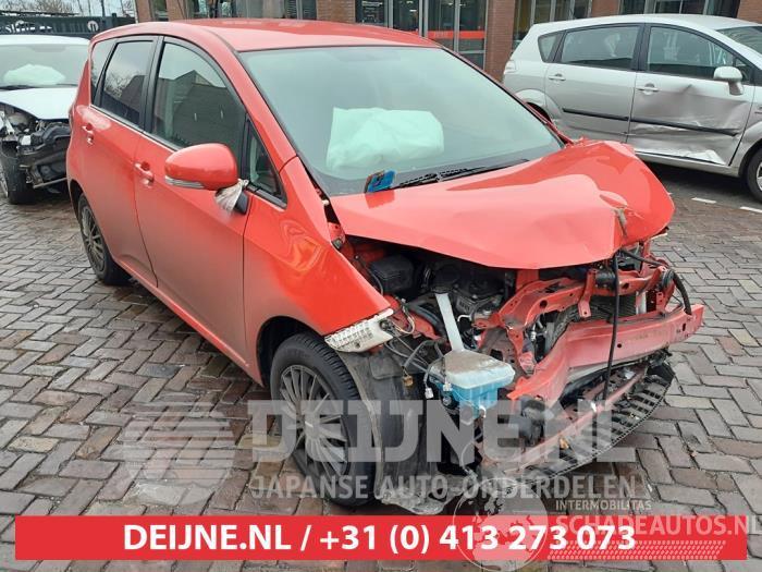 Subaru Trezia Trezia, MPV, 2011 1.33 16V Dual VVT-I