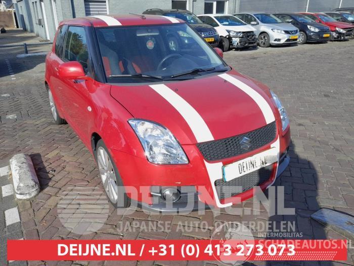 Suzuki Swift Swift (ZA/ZC/ZD1/2/3/9), Hatchback, 2005 / 2015 1.6 Sport VVT 16V