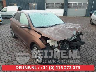 uszkodzony samochody osobowe Hyundai I-20 i20 (GBB), Hatchback, 2014 / 2020 1.2i 16V 2016