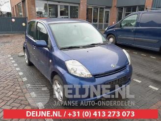Vrakbiler auto Daihatsu Sirion Sirion 2 (M3), Hatchback, 2005 1.3 16V DVVT 2005/4