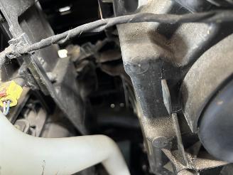 Volkswagen Crafter 2.0 35 L3H3 Comfortline picture 21
