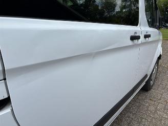 Ford Transit Custom 320 96kw 9 persoons picture 8