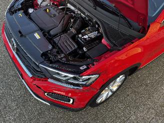 Volkswagen T-Roc 1.5 TSI CAMERA / PDC / NAVI / STOELVERW /150PK picture 7