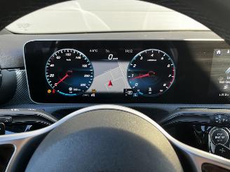 Mercedes A-klasse 250 NAVI / CRUISE / LEER / 225PK picture 17