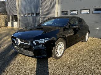 skadebil auto Mercedes A-klasse 250 NAVI / CRUISE / LEER / 225PK 2019/4