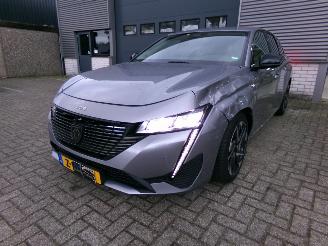 Unfallwagen Peugeot 308 SW 1.6 PLUG-IN HYBRID / NAVI / CAMERA / CRUISE 2024/3