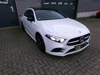 Mercedes A-klasse 200D AMG-PAKKET / PANODAK / CAMERA / NAVI / AUTOMAAT picture 3