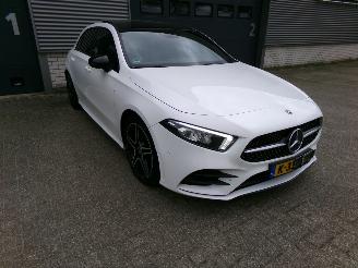 Mercedes A-klasse 200D AMG-PAKKET / PANODAK / CAMERA / NAVI / AUTOMAAT picture 3