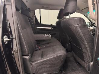 Toyota Hilux 2.8 D-4D Autom. 4WD DC Navi Clima picture 13