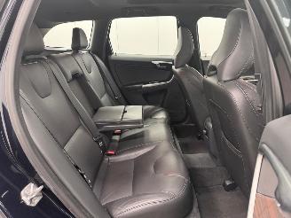 Volvo Xc-60 2.0 T5 Autom. AWD Pano. Navi Clima picture 13