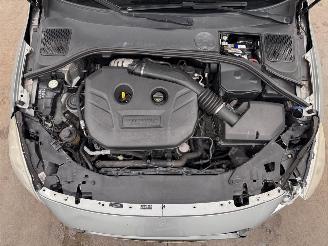 Volvo V-60 2.0T 149kw Autom. Summum Navi Clima picture 14