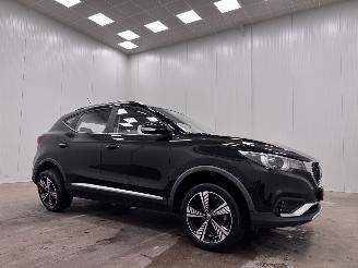 skadebil auto MG ZS EV Luxury 45kWh Panoramadak Navi Clima 2020/6