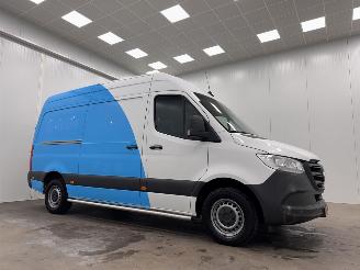 skadebil bedrijf Mercedes Sprinter 311 CDI L2H2 Clima 2021/4