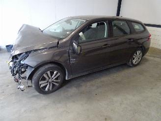 Vrakbiler auto Peugeot 308 1.6 HDI 2016/1