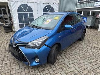Toyota Yaris Yaris III (P13), Hatchback, 2010 / 2020 1.5 16V Hybrid picture 3