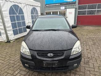 Kia Rio Rio II (DE), Hatchback, 2005 / 2011 1.4 16V picture 2