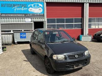 Vrakbiler auto Suzuki Alto Alto (RF410), Hatchback, 2002 / 2008 1.1 16V 2004/11