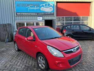 Vrakbiler auto Hyundai I-20 i20, Hatchback, 2008 / 2015 1.4i 16V 2009/10
