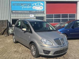 Vrakbiler auto Lancia Musa Musa, MPV, 2004 / 2012 1.4 16V 2011/3