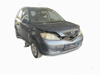 Vaurioauto  passenger cars Mazda 2 2 (NB/NC/ND/NE), Hatchback, 2003 / 2007 1.4 16V 2004/5