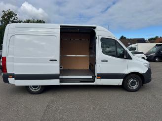 Mercedes Sprinter 317 BPM Vrij L2H2 picture 10