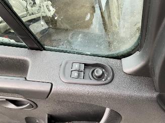 Renault Master Koelkoffer 2.3 (95kW) Motorstoring picture 8