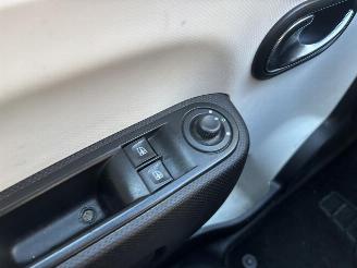 Renault Twingo Limited picture 18