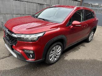 Vaurioauto  passenger cars Suzuki S-Cross 1.4 GL+ NAV. Energetic red 2025/10