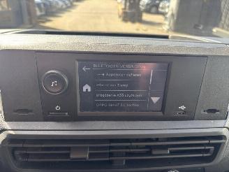 Opel Vivaro Basis M (L2) 2.0 (106kW) Dubbelcabine 5P EU6 picture 21