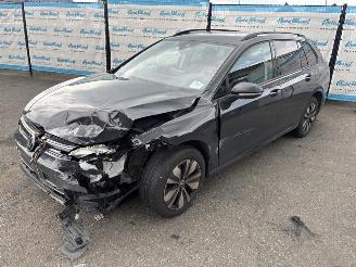Coche accidentado Volkswagen Golf Variant 2.0 TDI 110 kW Goal 2024/10