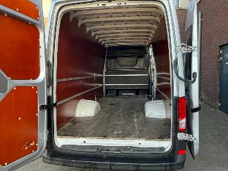 Volkswagen Crafter 35 2.0 TDI L5H4 Trendline picture 6