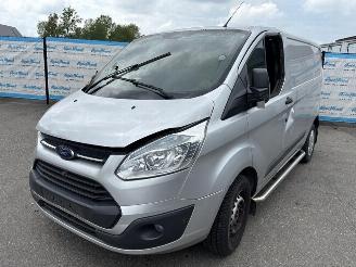 krockskadad bil auto Ford Transit Custom 270 L1 Trend 74 KW 2014/5